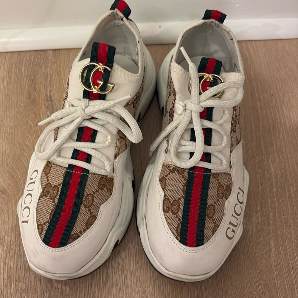 Gucci sneakers